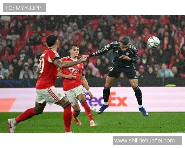 德甲激战：本菲卡小胜AC米兰红牌事件引发全场热议